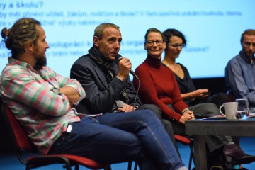 Celé téma a projekt otevřela konference, která posloužila k mapování výchozí situace. Foto: Vojtěch Kolář